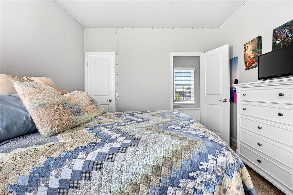 For Sale: $650,000 (4 beds, 3 baths, 3031 Square Feet)