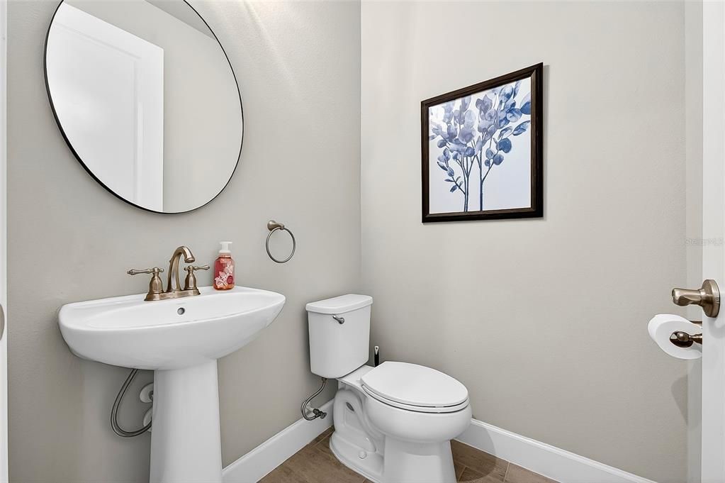 For Sale: $650,000 (4 beds, 3 baths, 3031 Square Feet)