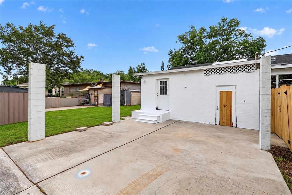 For Sale: $245,000 (3 beds, 1 baths, 1335 Square Feet)