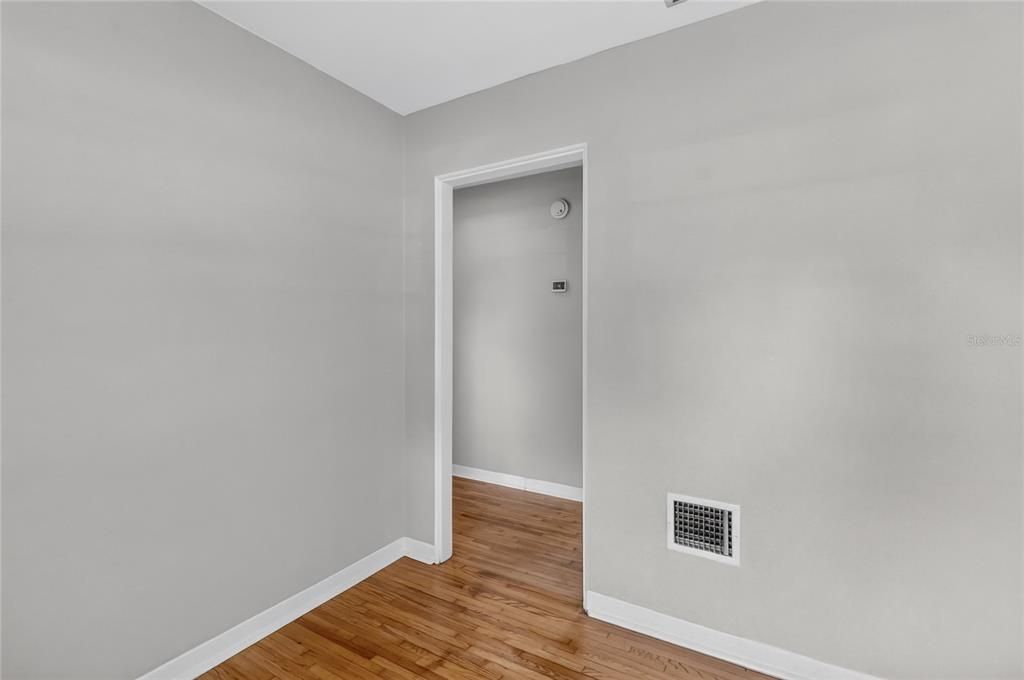 For Sale: $245,000 (3 beds, 1 baths, 1335 Square Feet)