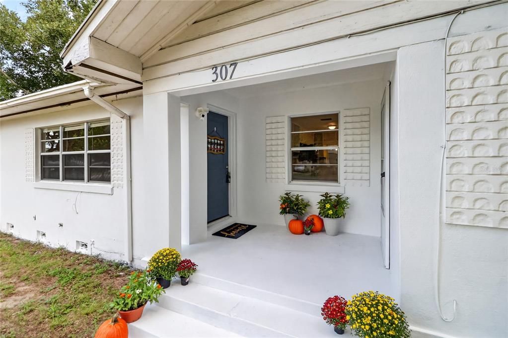 For Sale: $245,000 (3 beds, 1 baths, 1335 Square Feet)