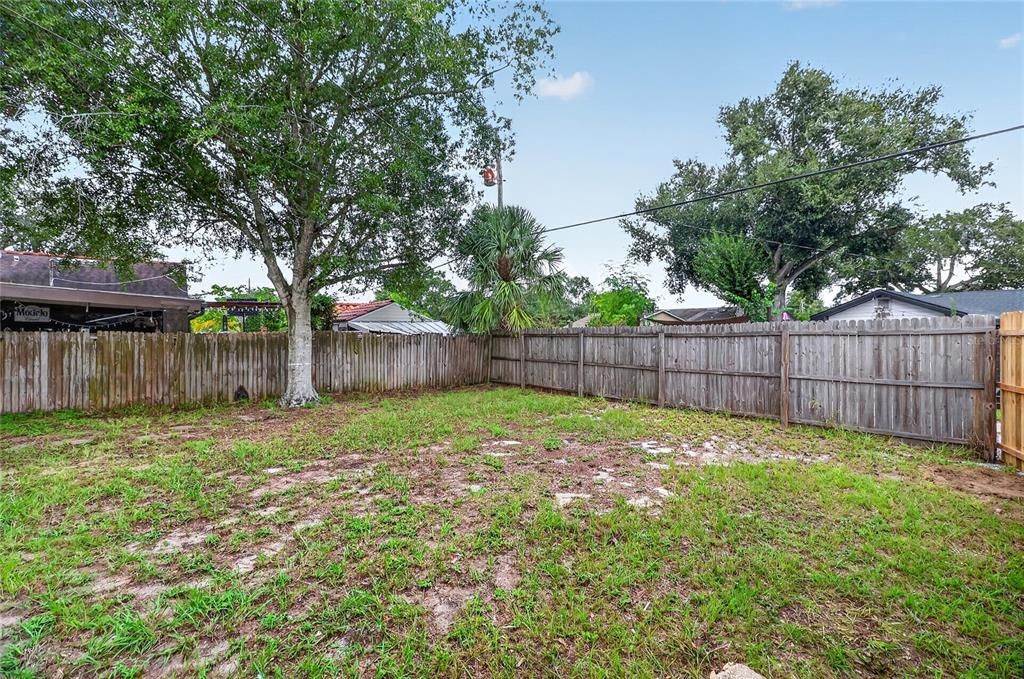 For Sale: $245,000 (3 beds, 1 baths, 1335 Square Feet)
