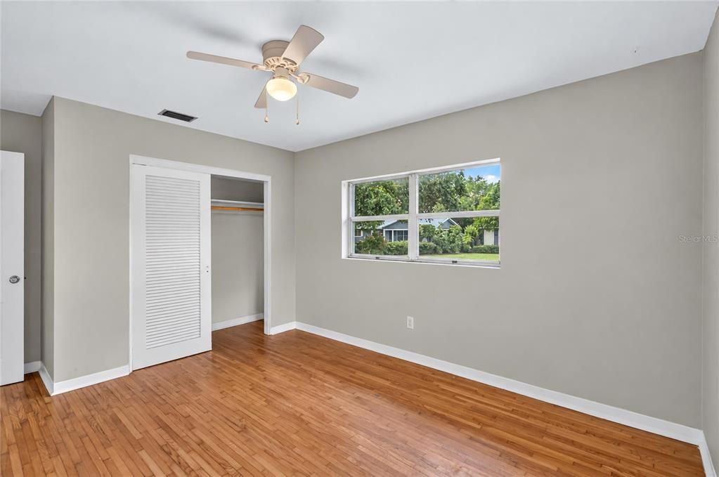 For Sale: $245,000 (3 beds, 1 baths, 1335 Square Feet)