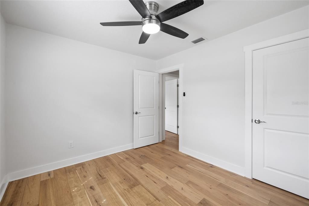 : $569,900 (3 camas, 2 baños, 1776 Pies cuadrados)