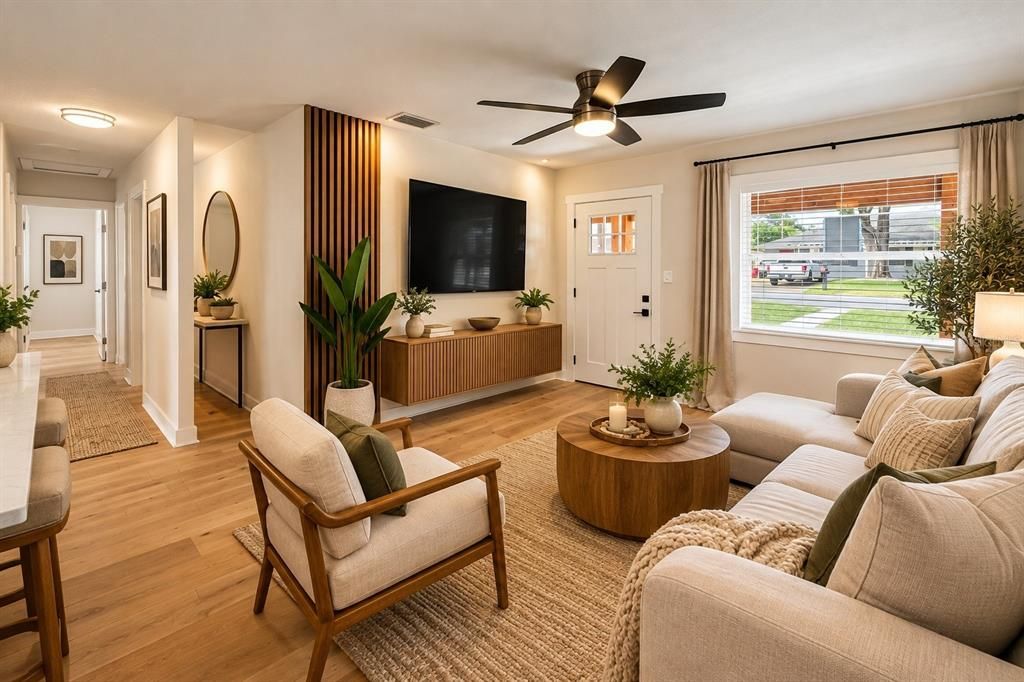 : $569,900 (3 camas, 2 baños, 1776 Pies cuadrados)