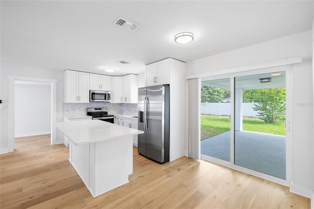 : $569,900 (3 camas, 2 baños, 1776 Pies cuadrados)
