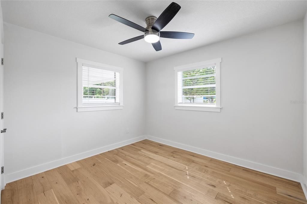 : $569,900 (3 camas, 2 baños, 1776 Pies cuadrados)