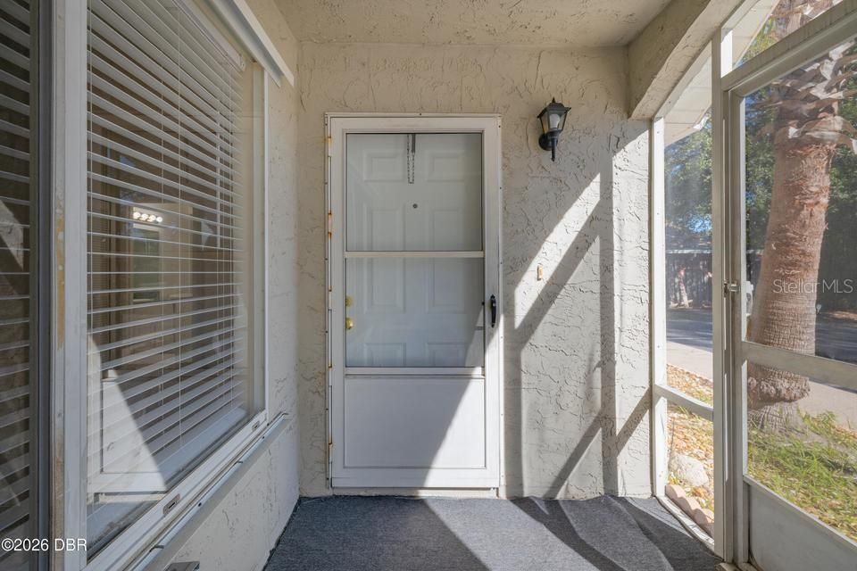 En Venta: $215,000 (3 camas, 2 baños, 1192 Pies cuadrados)