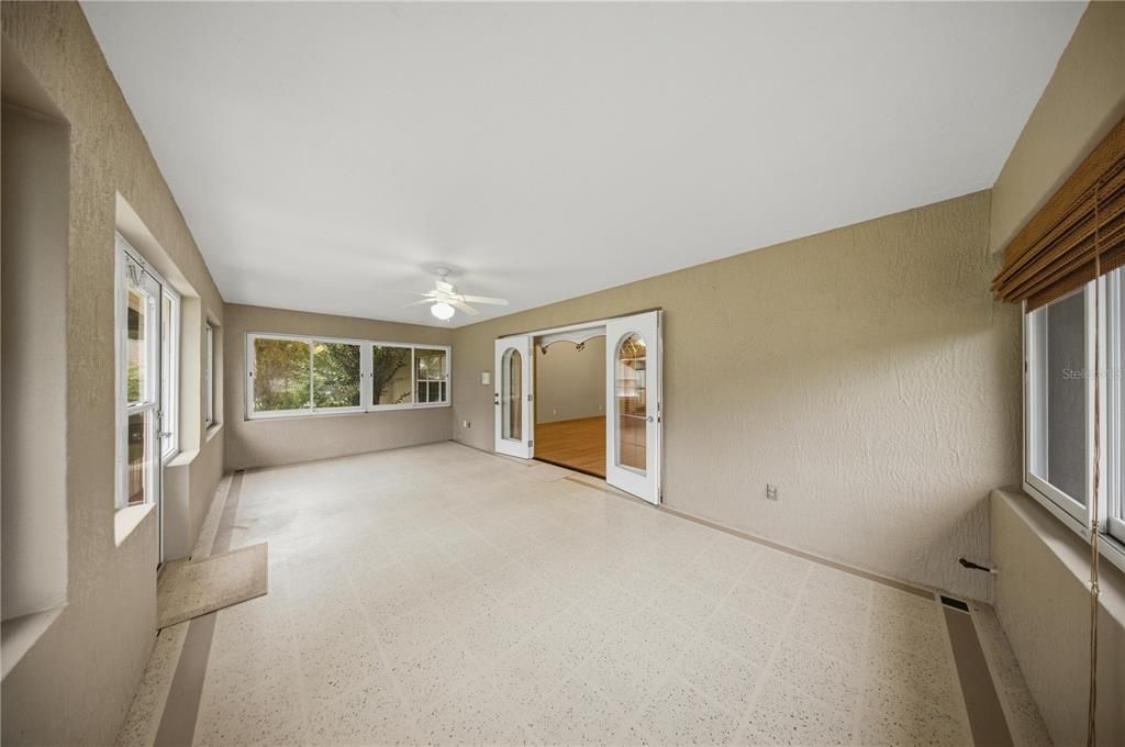 For Sale: $589,000 (3 beds, 2 baths, 2675 Square Feet)