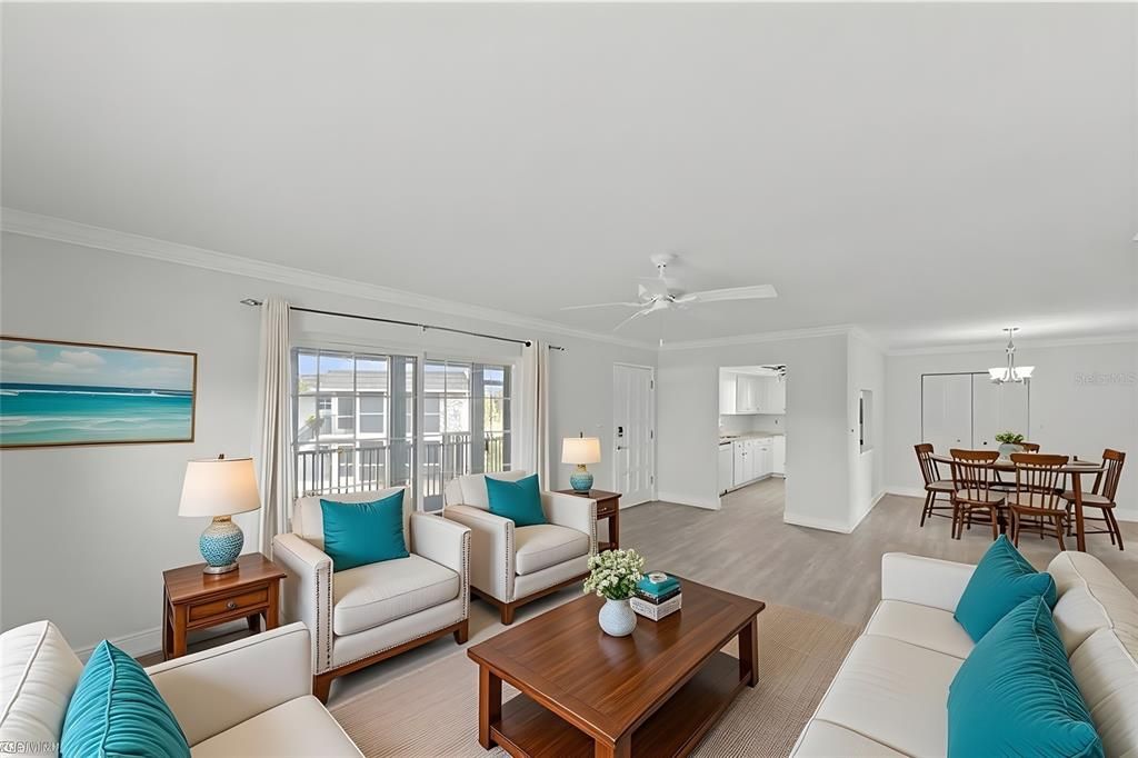 For Sale: $349,500 (2 beds, 2 baths, 1070 Square Feet)