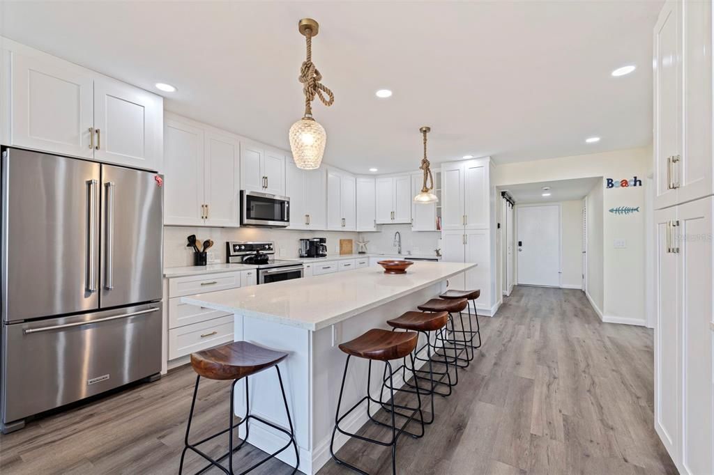 En Venta: $674,900 (3 camas, 2 baños, 1275 Pies cuadrados)
