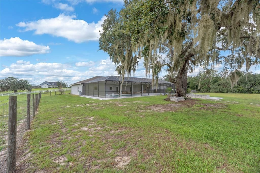 En Venta: $1,250,000 (3 camas, 3 baños, 2625 Pies cuadrados)