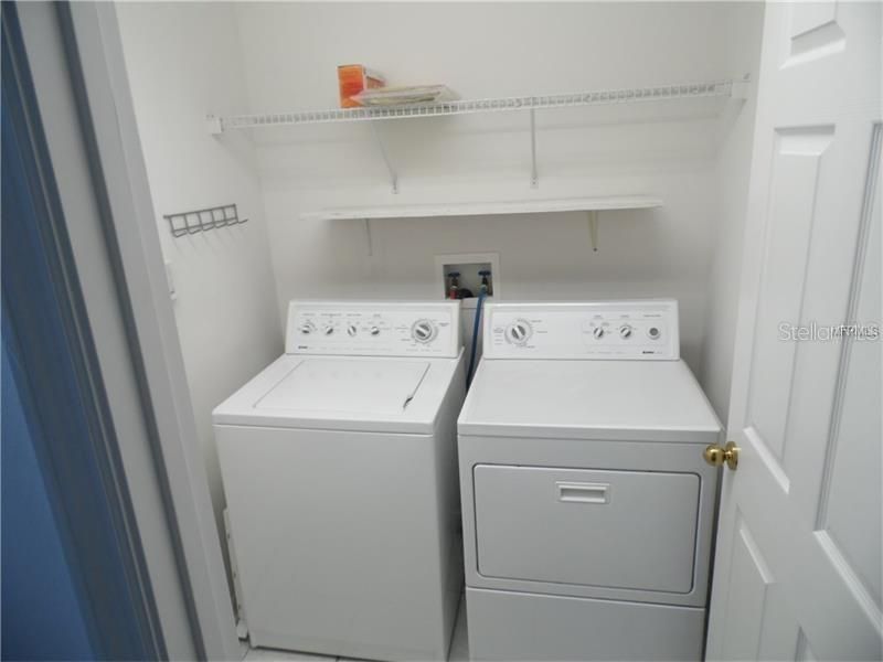 For Rent: $2,400 (4 beds, 2 baths, 1788 Square Feet)