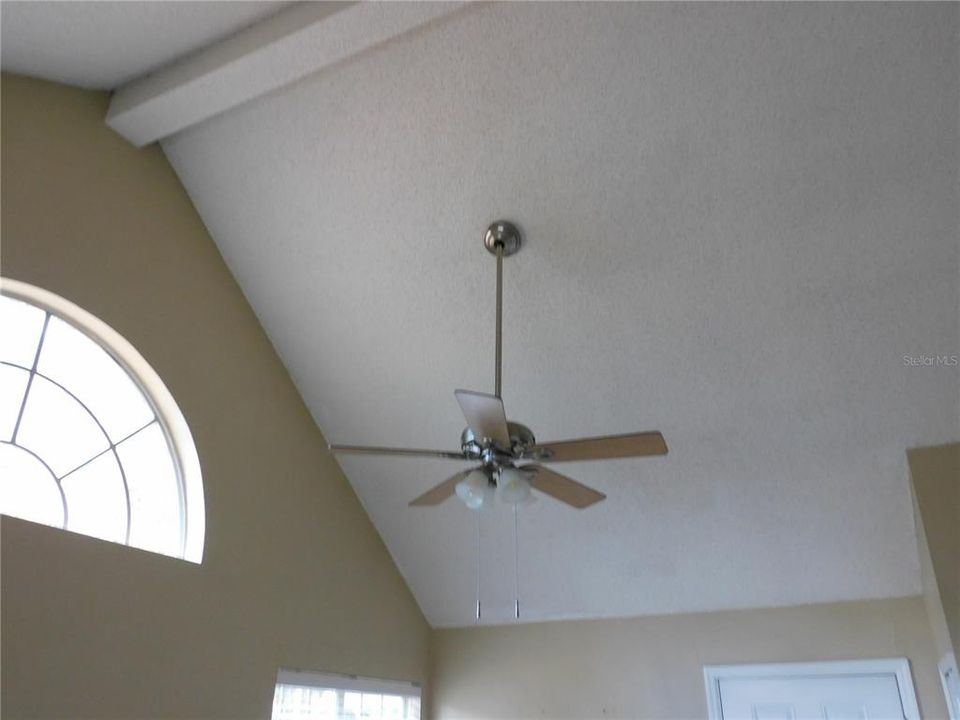 En Venta: $135,000 (2 camas, 2 baños, 804 Pies cuadrados)