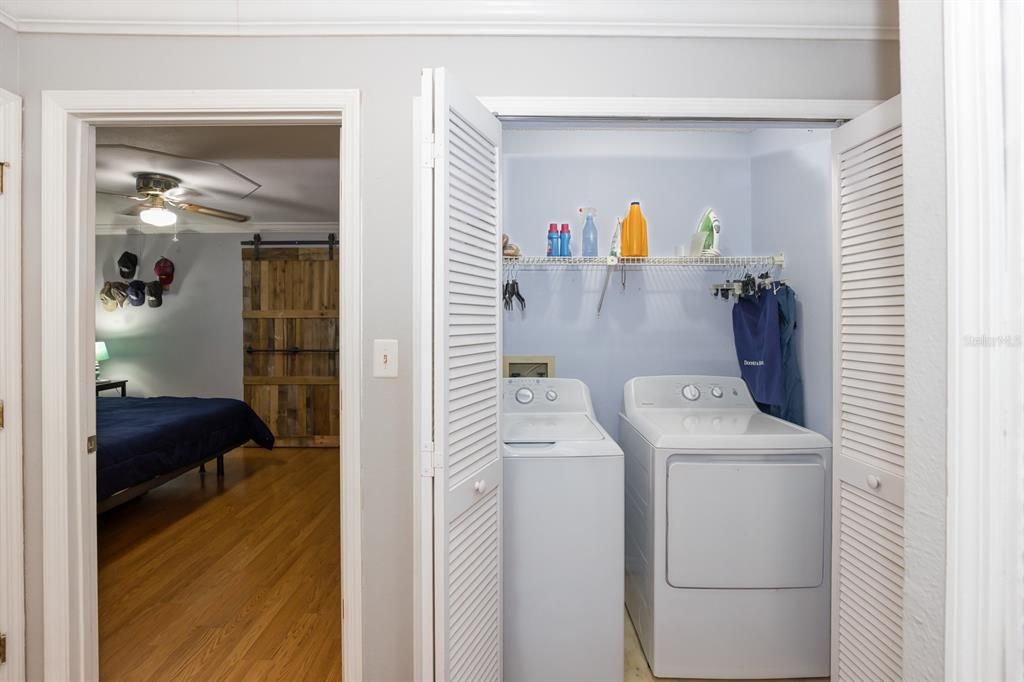 En Venta: $449,500 (4 camas, 2 baños, 1500 Pies cuadrados)