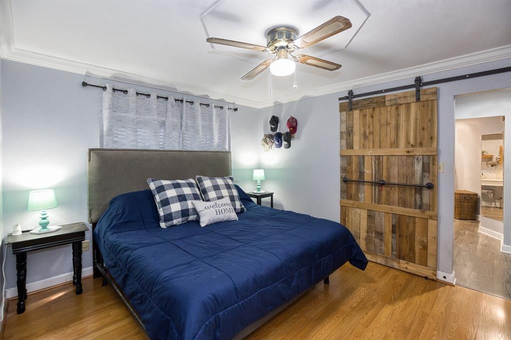 En Venta: $449,500 (4 camas, 2 baños, 1500 Pies cuadrados)