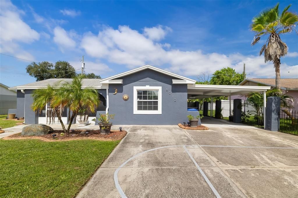 For Sale: $399,000 (4 beds, 2 baths, 1636 Square Feet)