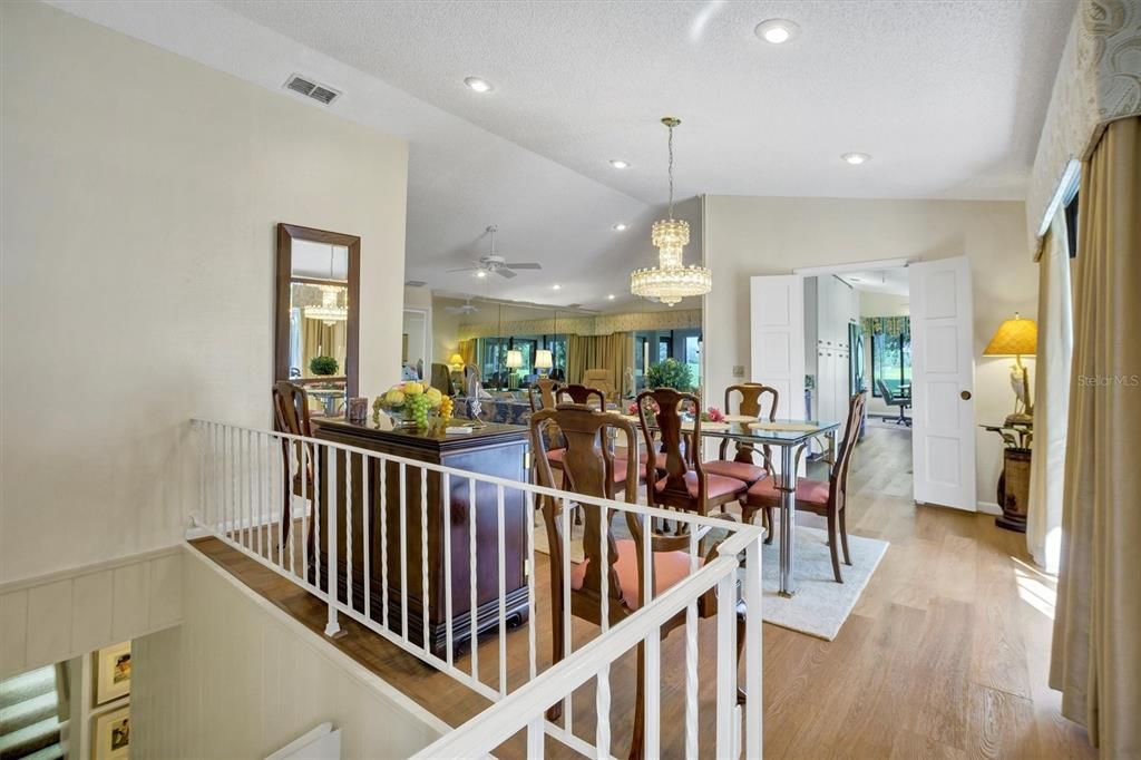 For Sale: $327,000 (3 beds, 3 baths, 2372 Square Feet)
