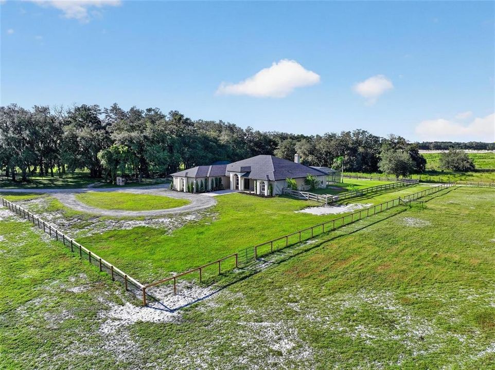 En Venta: $1,500,000 (4 camas, 3 baños, 4115 Pies cuadrados)