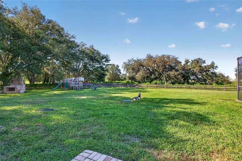 En Venta: $1,500,000 (4 camas, 3 baños, 4115 Pies cuadrados)