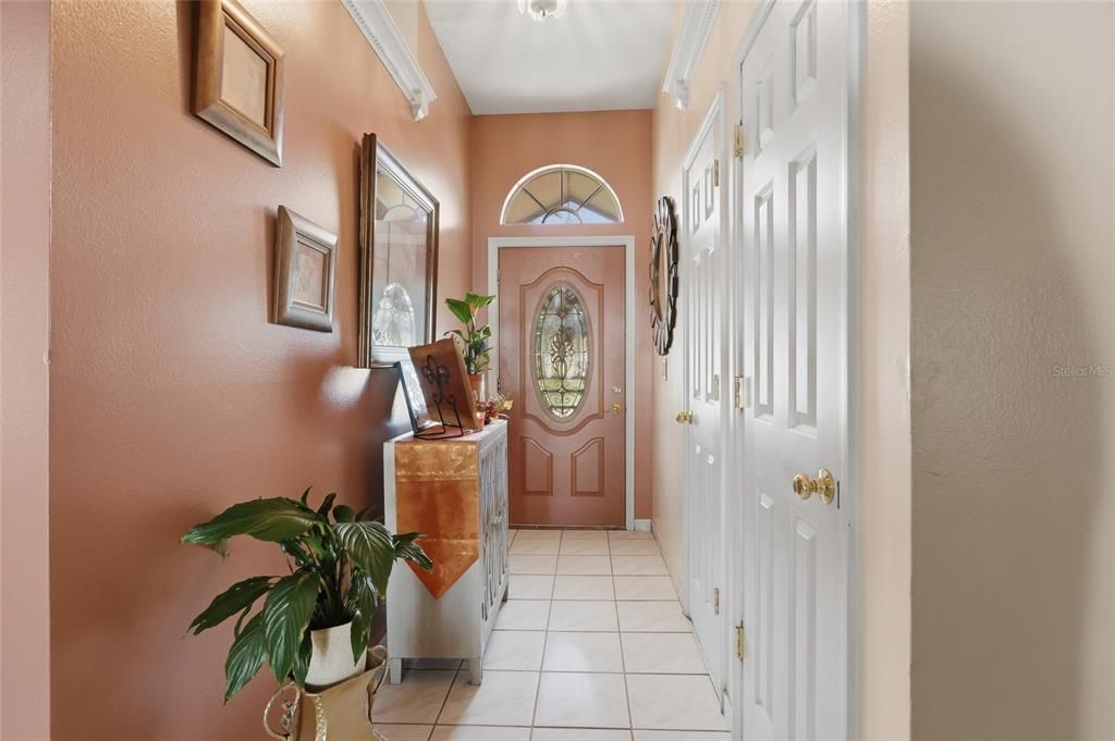 For Sale: $350,000 (3 beds, 2 baths, 1360 Square Feet)
