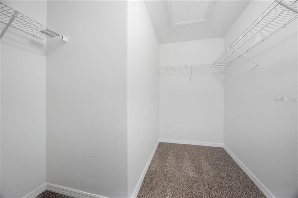 В аренду: $2,250 (3 спален, 2 ванн, 1699 Квадратных фут)