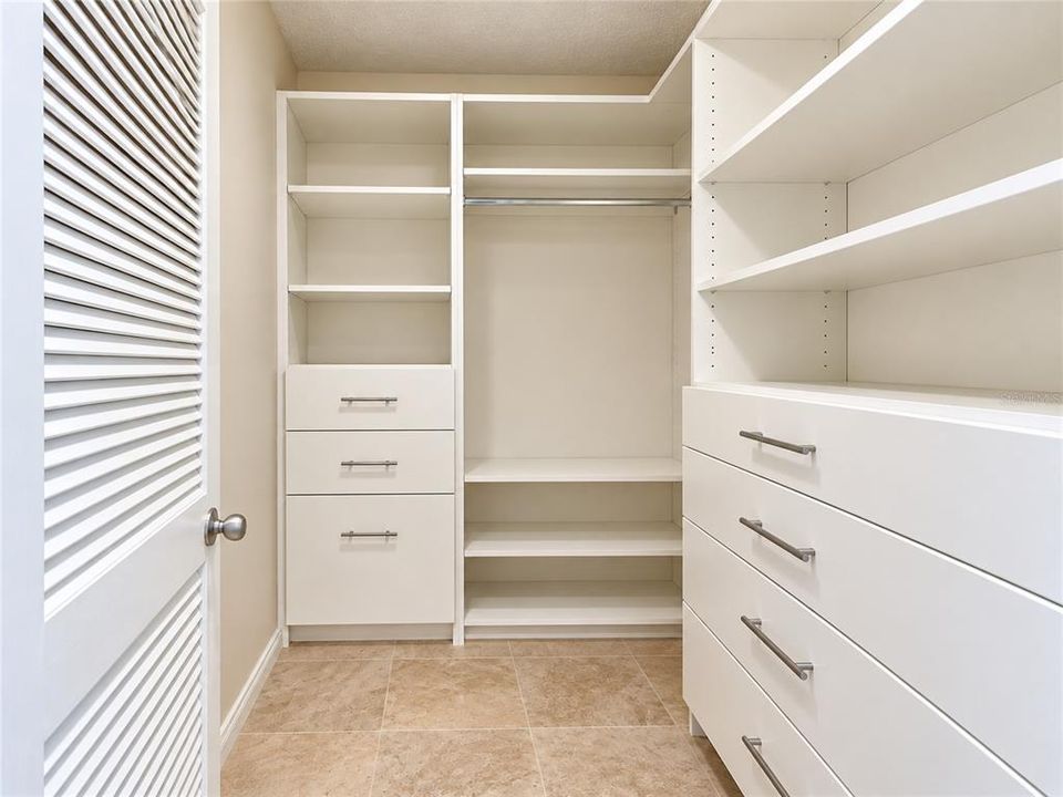 En Venta: $350,000 (2 camas, 2 baños, 1206 Pies cuadrados)