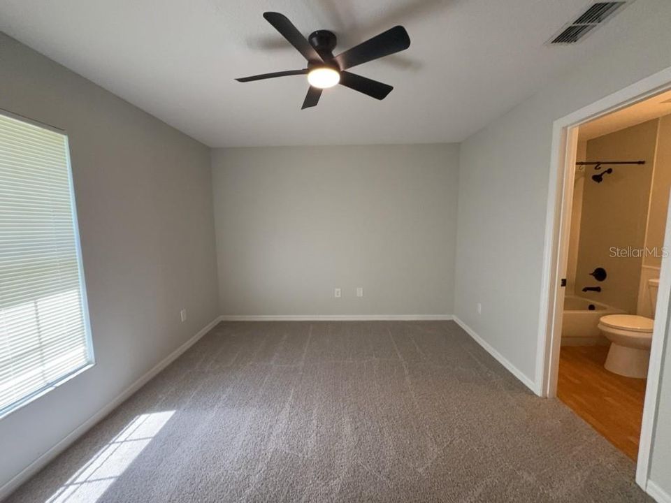 For Rent: $1,674 (3 beds, 2 baths, 1196 Square Feet)