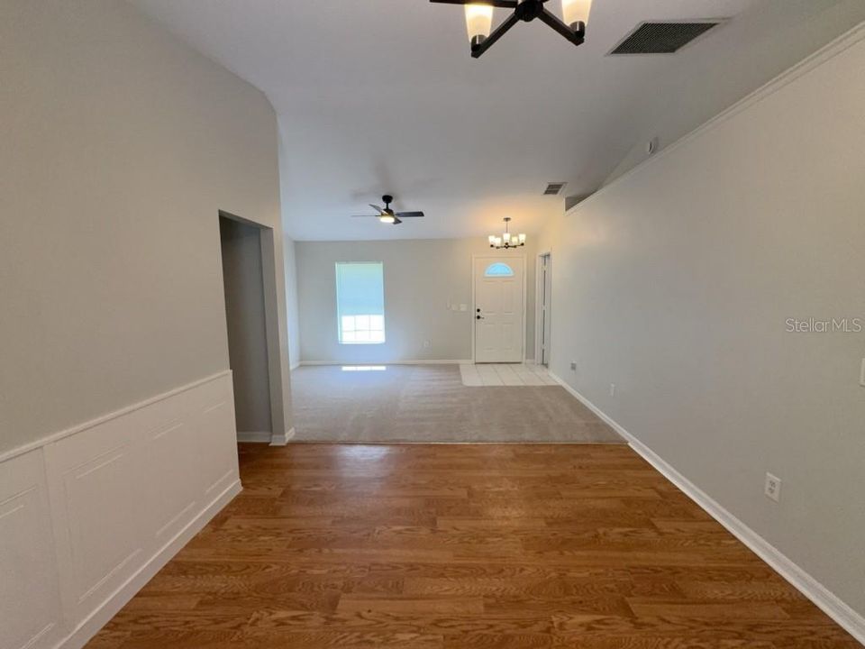 For Rent: $1,674 (3 beds, 2 baths, 1196 Square Feet)