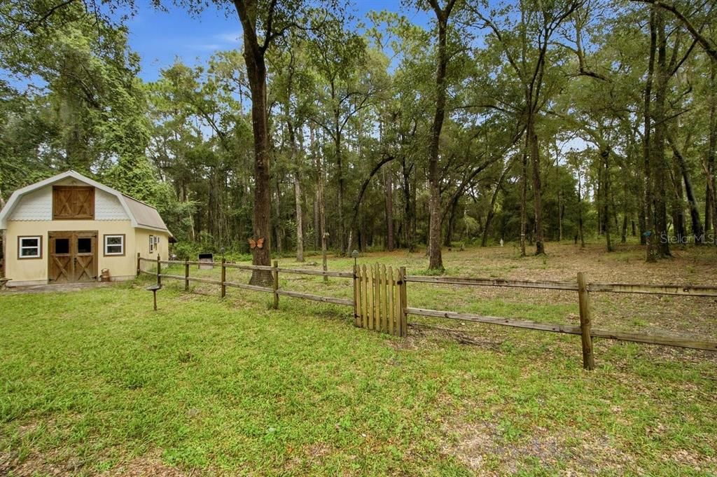 For Sale: $475,000 (4 beds, 3 baths, 2046 Square Feet)
