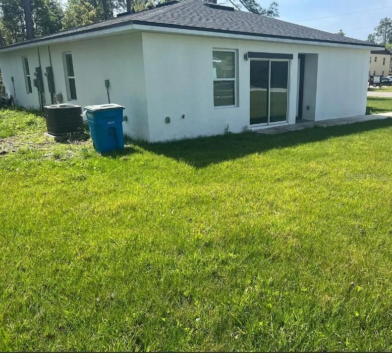 For Rent: $1,649 (3 beds, 2 baths, 1240 Square Feet)