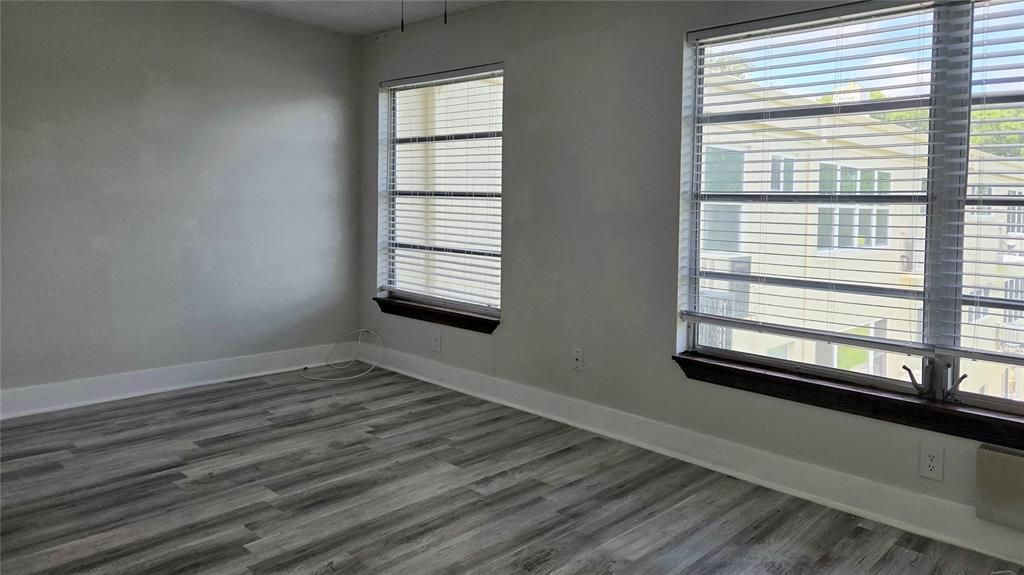 For Rent: $1,775 (2 beds, 2 baths, 1100 Square Feet)