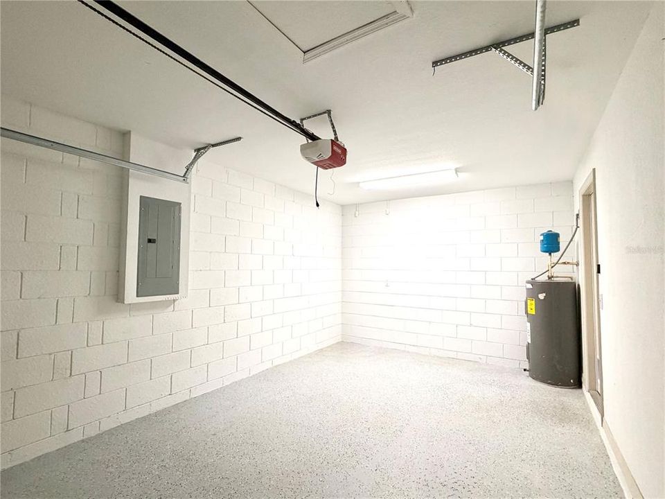 На продажу: $215,900 (3 спален, 2 ванн, 1167 Квадратных фут)