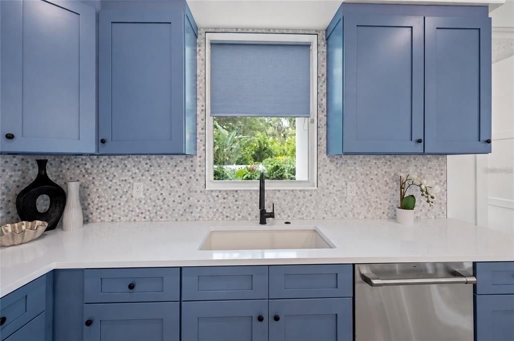 For Sale: $1,690,000 (5 beds, 2 baths, 3032 Square Feet)