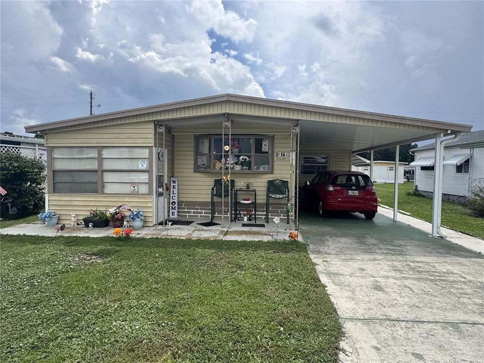 For Sale: $115,000 (3 beds, 2 baths, 780 Square Feet)