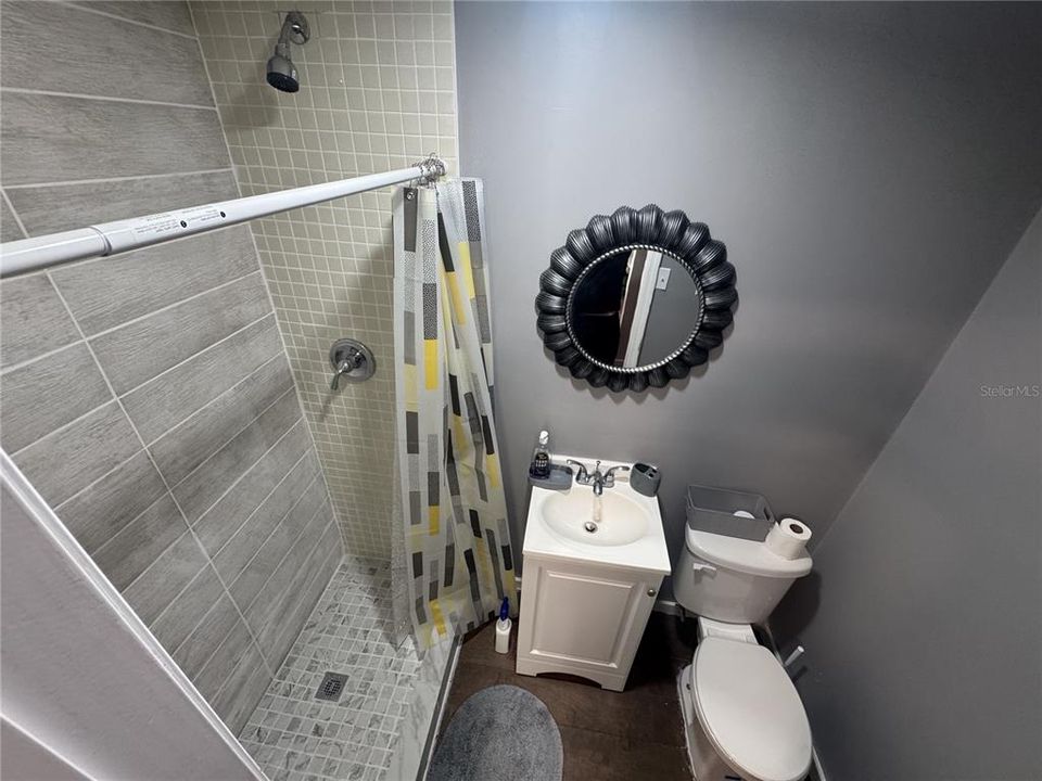 For Sale: $115,000 (3 beds, 2 baths, 780 Square Feet)