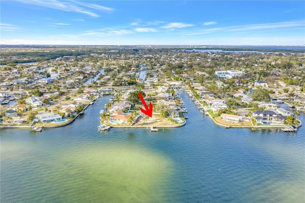 For Sale: $2,195,000 (0.27 acres)