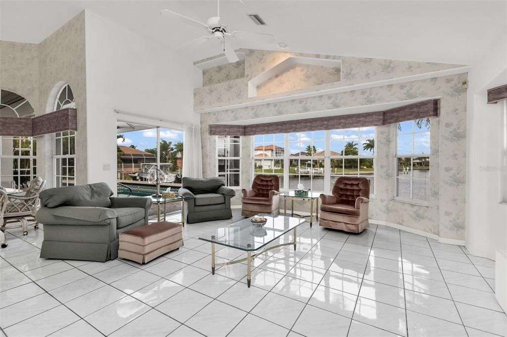 En Venta: $625,000 (3 camas, 2 baños, 2184 Pies cuadrados)