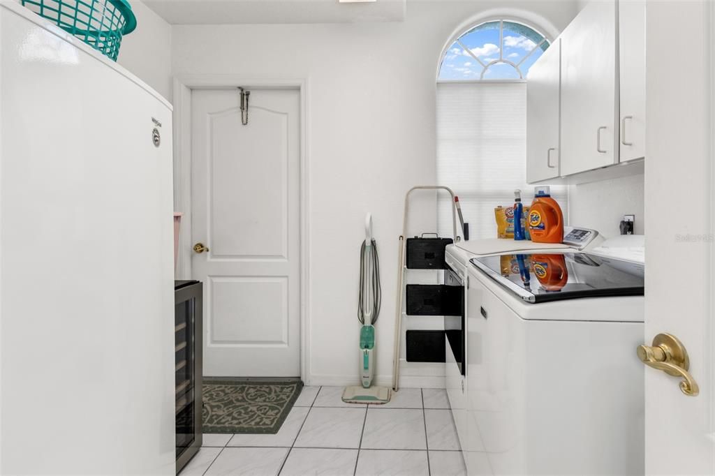 En Venta: $625,000 (3 camas, 2 baños, 2184 Pies cuadrados)