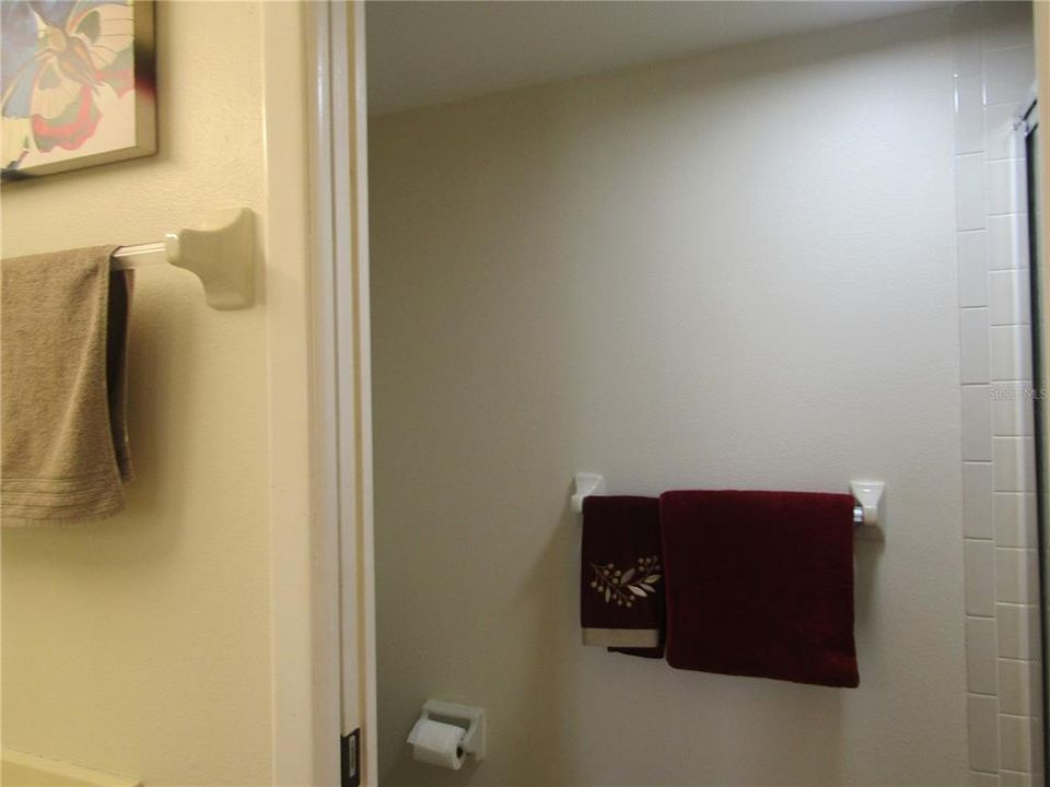 В аренду: $3,800 (2 спален, 2 ванн, 1069 Квадратных фут)