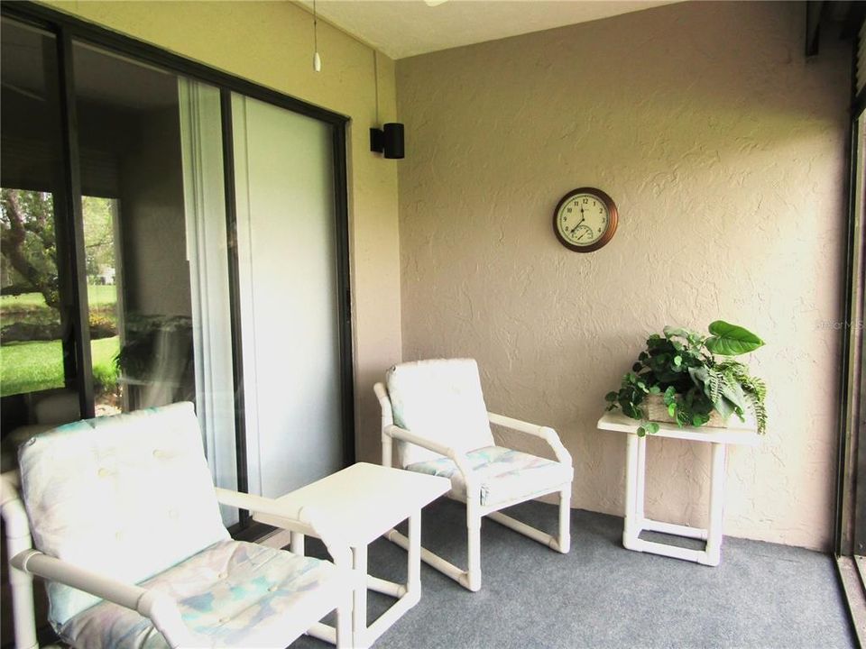В аренду: $3,800 (2 спален, 2 ванн, 1069 Квадратных фут)