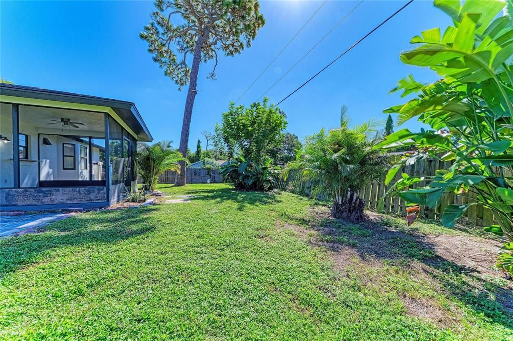 En Venta: $275,000 (2 camas, 2 baños, 948 Pies cuadrados)