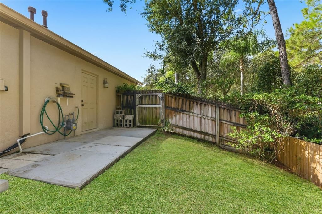 En Venta: $575,000 (4 camas, 3 baños, 2135 Pies cuadrados)