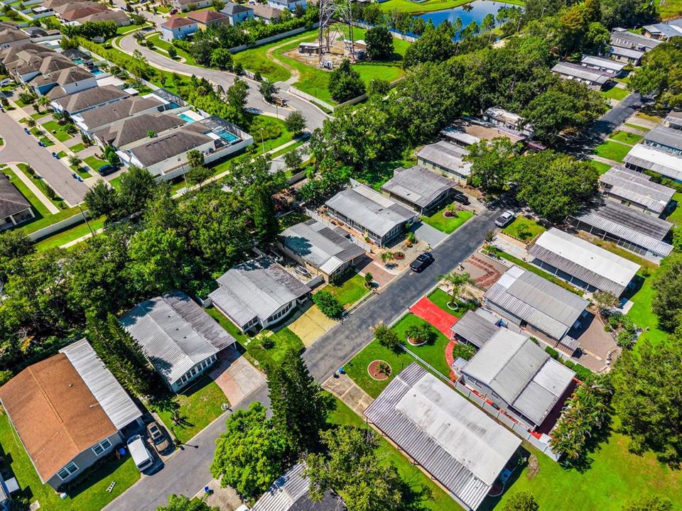 На продажу: $239,000 (2 спален, 2 ванн, 1110 Квадратных фут)
