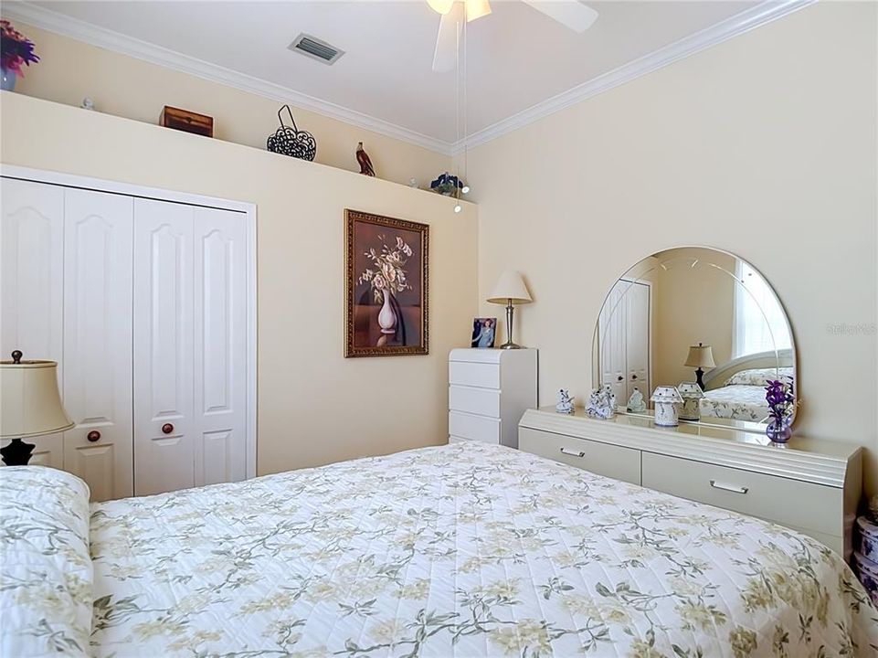 En Venta: $550,000 (4 camas, 3 baños, 2116 Pies cuadrados)