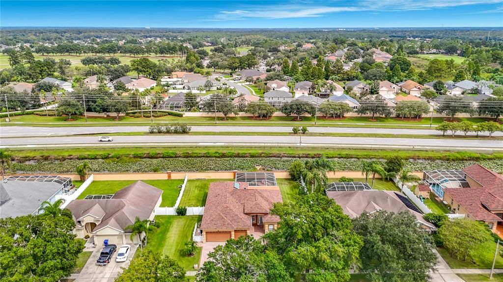 En Venta: $550,000 (4 camas, 3 baños, 2116 Pies cuadrados)