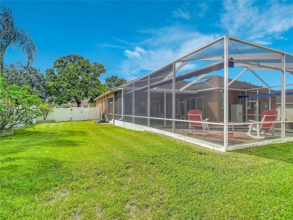 En Venta: $550,000 (4 camas, 3 baños, 2116 Pies cuadrados)