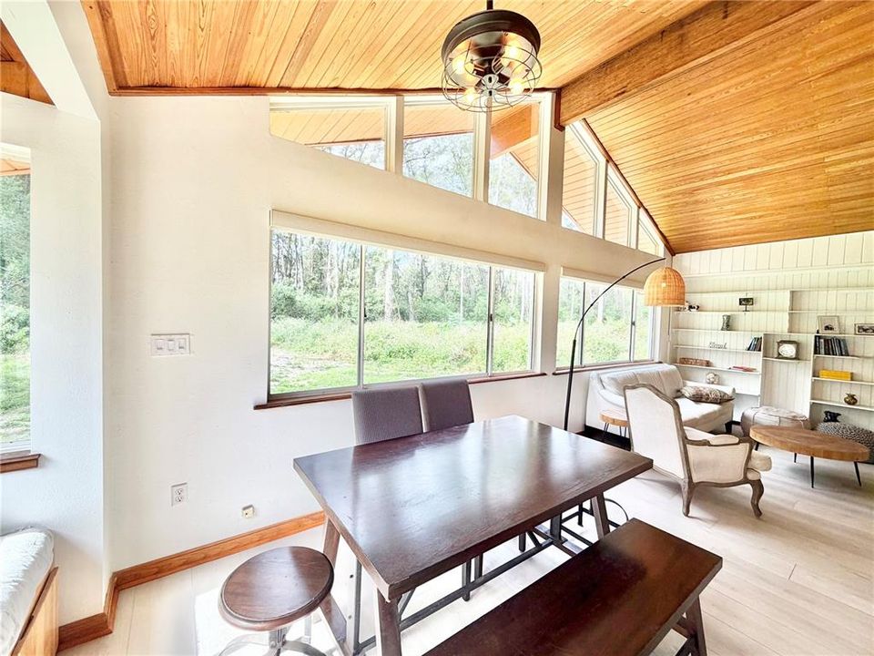 For Sale: $429,900 (3 beds, 2 baths, 1502 Square Feet)