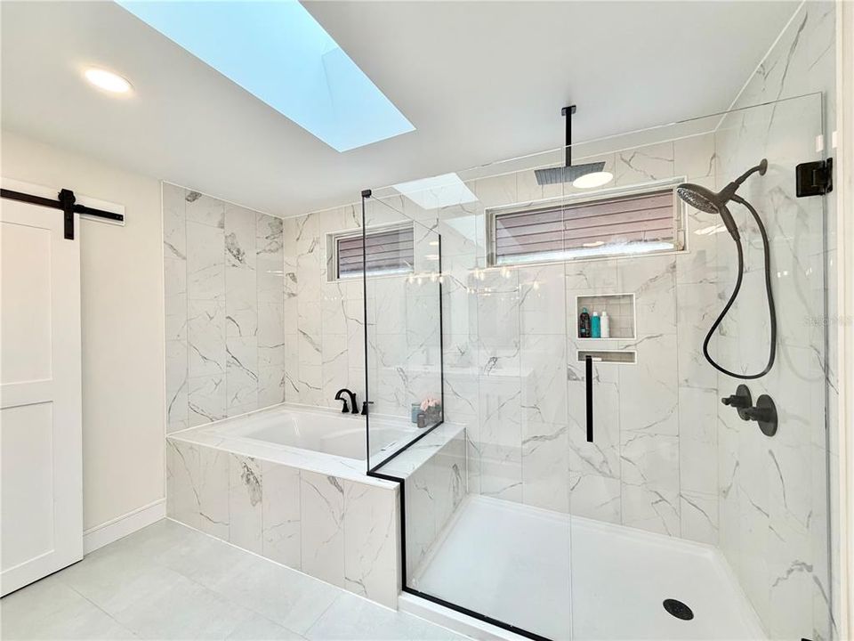 For Sale: $429,900 (3 beds, 2 baths, 1502 Square Feet)