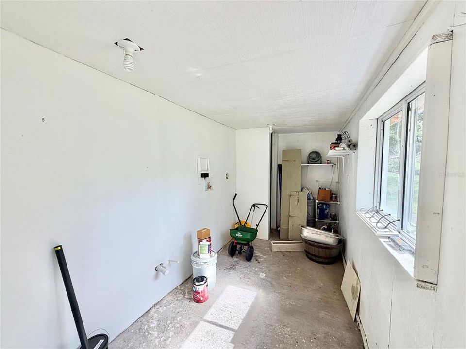 For Sale: $429,900 (3 beds, 2 baths, 1502 Square Feet)